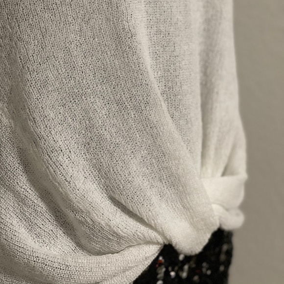 Splendid Knit Front Twist Top - Picture 4 of 4